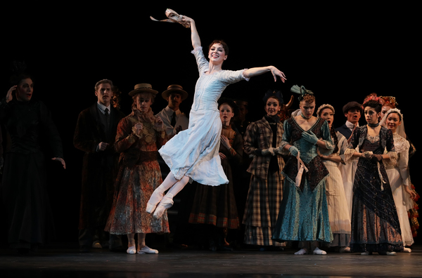 Photo Flash: Houston Ballet Performs the Beloved Retelling of CINDERELLA Image