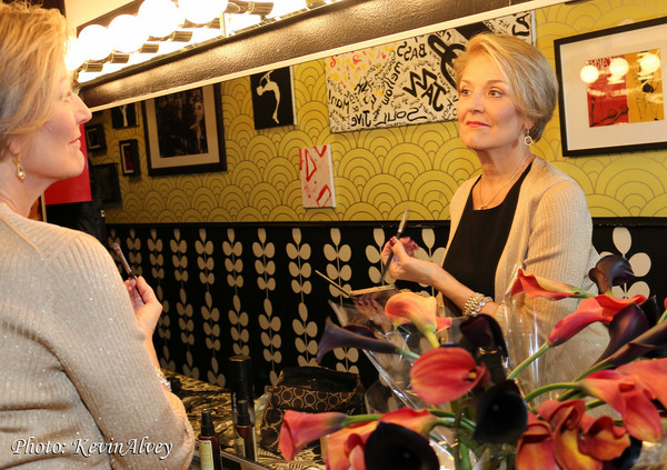 Photo Flash: Karen Mason Takes on Birdland and IT'S ABOUT TIME Image