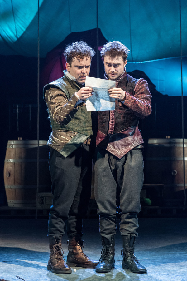 Photo Flash: ROSENCRANTZ AND GUILDENSTERN ARE DEAD Returns Starring Daniel Radcliffe and Joshua McGuire Image