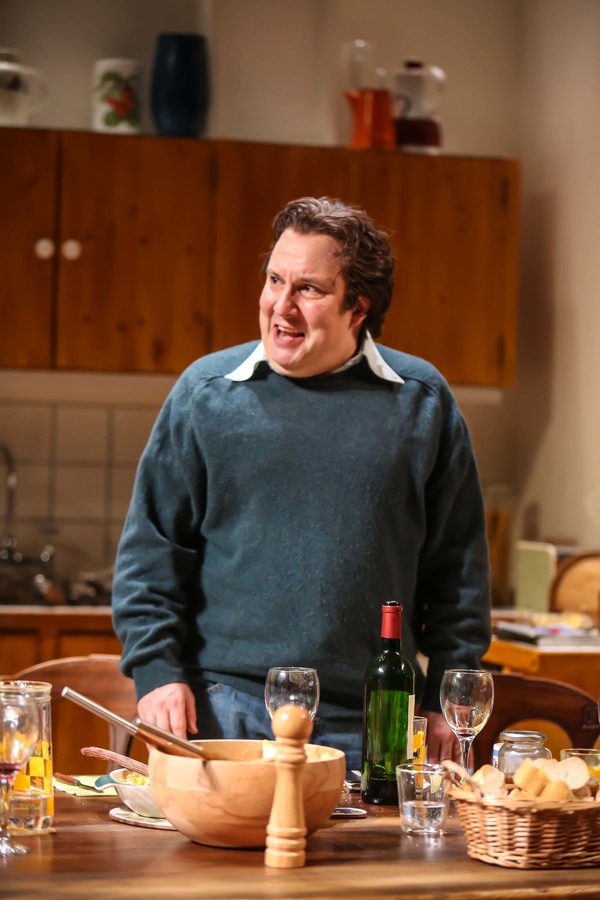 Photo Flash: First Look at LIMEHOUSE at Donmar Warehouse Image