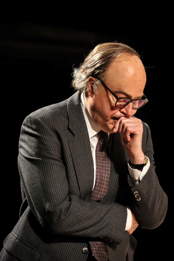 Photo Flash: First Look at LIMEHOUSE at Donmar Warehouse Image