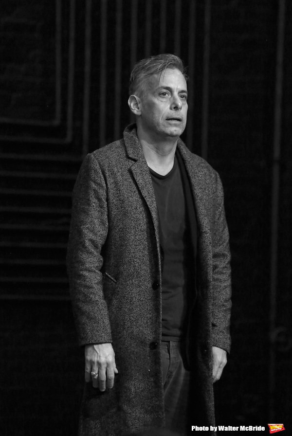Photo Coverage: Sally Field, Joe Mantello, and Cast Take Opening Night Bows at THE GLASS MENAGERIE Image