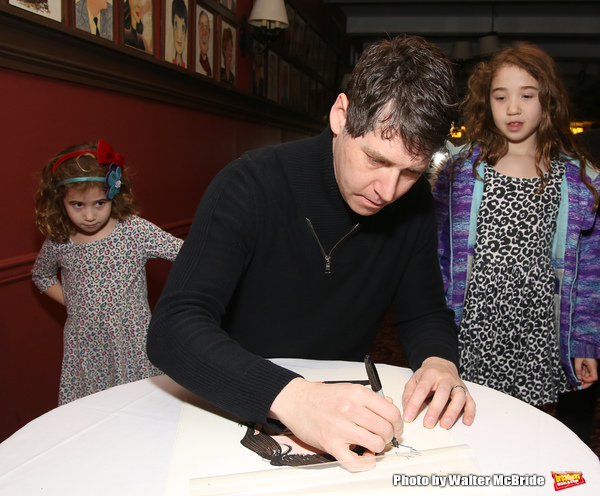 Photo Coverage: James Barbour Celebrates Sardi's Portrait Unveiling Image
