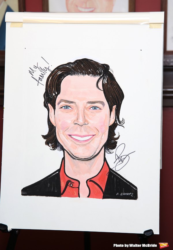 Photo Coverage: James Barbour Celebrates Sardi's Portrait Unveiling Image