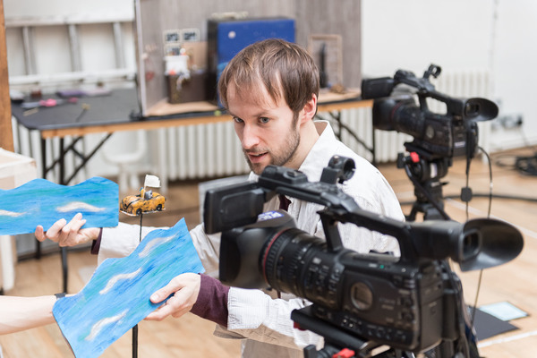 Photo Flash: In Rehearsals with THE MISSING LIGHT at The Old Vic Image