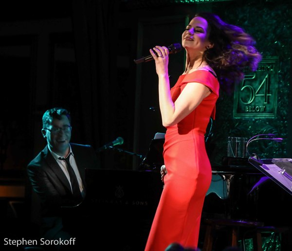 Photo Coverage: Mandy Gonzalez Raises The Roof at Feinstein's/54 Below Image