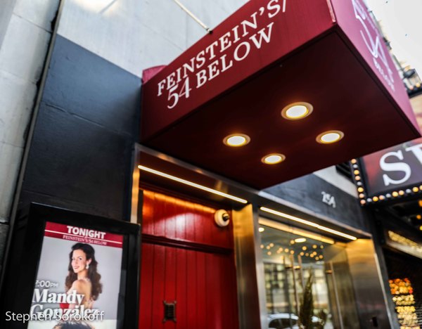 Photo Coverage: Mandy Gonzalez Raises The Roof at Feinstein's/54 Below Image