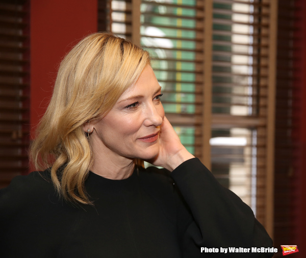 Photo Coverage: THE PRESENT's Cate Blanchett and Richard Roxburgh Unveil Portraits at Sardi's! Image