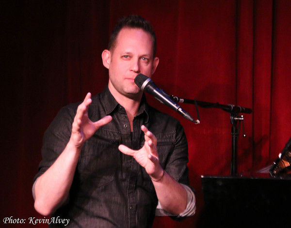 Photo Flash: Jeremy Schonfeld Hosts 'Songwriter Circle' at Birdland Image