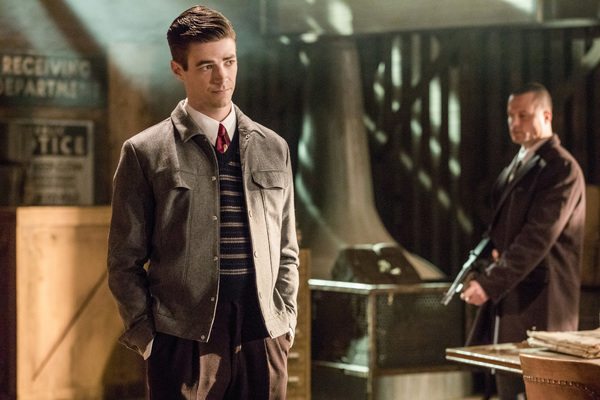 Photo Flash: Darren Criss, Jeremy Jordan & More in FLASH/SUPERGIRL Musical Episode Image