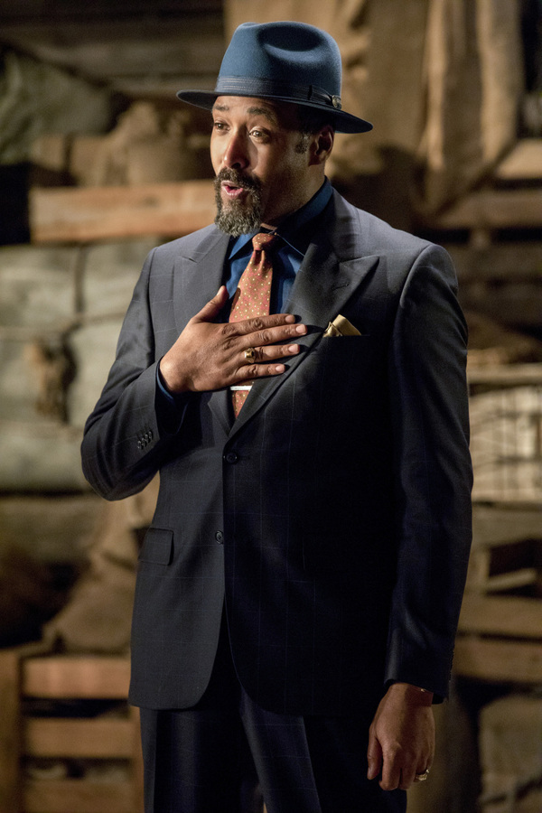 Pictured: Jesse L. Martin as Detective Joe West -- Photo: Jack Rowand/The CW  Photo