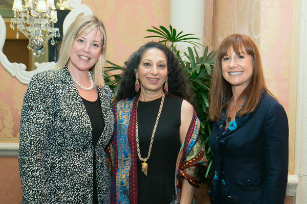 Photo Flash: CULTURE & COCKTAILS at The Colony Welcomes 100 Guests for Talk by Jewelry Designer Coomi Image