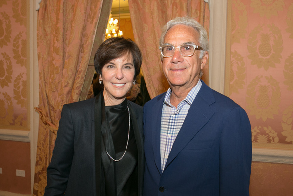 Photo Flash: CULTURE & COCKTAILS at The Colony Welcomes 100 Guests for Talk by Jewelry Designer Coomi 