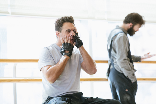 Photo Flash: In Rehearsal with Bobby Cannavale for THE HAIRY APE at Park Avenue Armory Image
