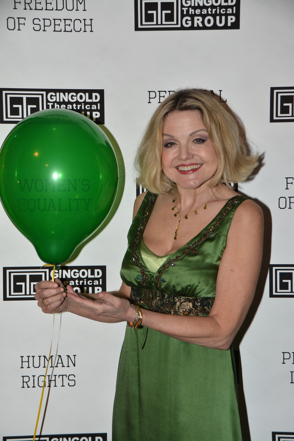 Photo Coverage: Gingold Theatrical Group's GOLDEN SHAMROCK GALA Honors Tyne Daly Image