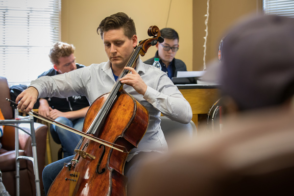 Photo Flash: AN AMERICAN IN PARIS Tour Stars Sing for Seniors in Denver Image