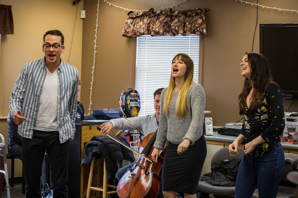 Photo Flash: AN AMERICAN IN PARIS Tour Stars Sing for Seniors in Denver Image
