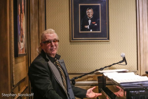 Photo Coverage: Jamie deRoy & (Friar) Friends Swing Into Spring at Friars Club Image