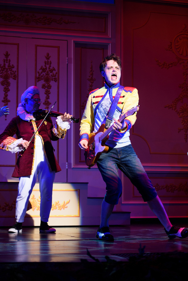 Photo Flash: First Look at CINDERELLA AND FELLA, Opening Tonight at Alliance Theatre Image