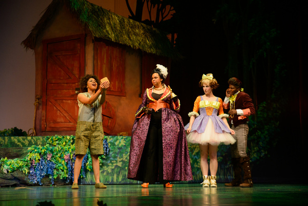Photo Flash: First Look at CINDERELLA AND FELLA, Opening Tonight at Alliance Theatre Image