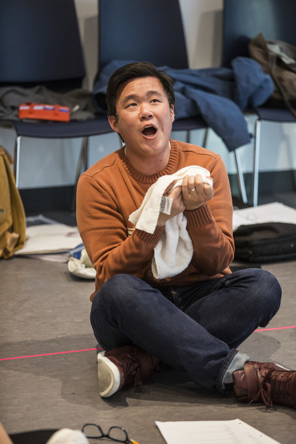 Photo Flash: Inside Rehearsal for KING OF THE YEES at Goodman Theatre Image