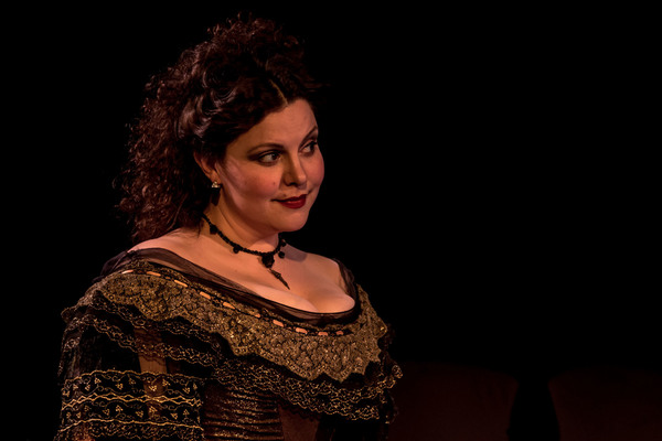 First Look: Titan's Exciting New Production of TWELFTH NIGHT Takes the Stage Image