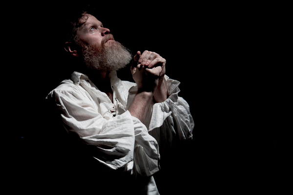 First Look: Titan's Exciting New Production of TWELFTH NIGHT Takes the Stage Image