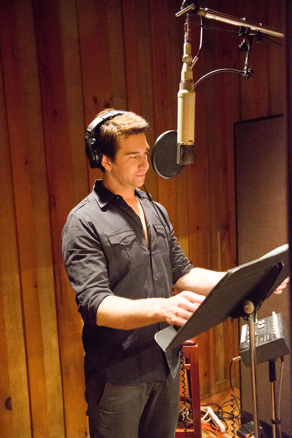 Photo Flash: GROUNDHOG DAY Company Hits the Recording Studio! Image