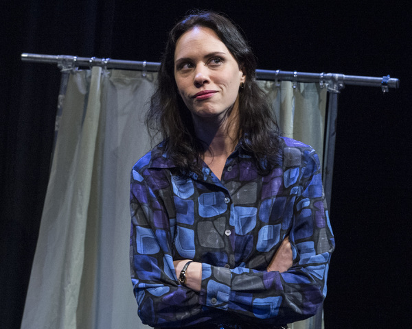 Photo Flash: First Look at Lisa Kron's WELL at 1st Stage 