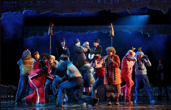 Photo Flash: Welcome to Smalltown, USA! First Look at GROUNDHOG DAY on Broadway Image