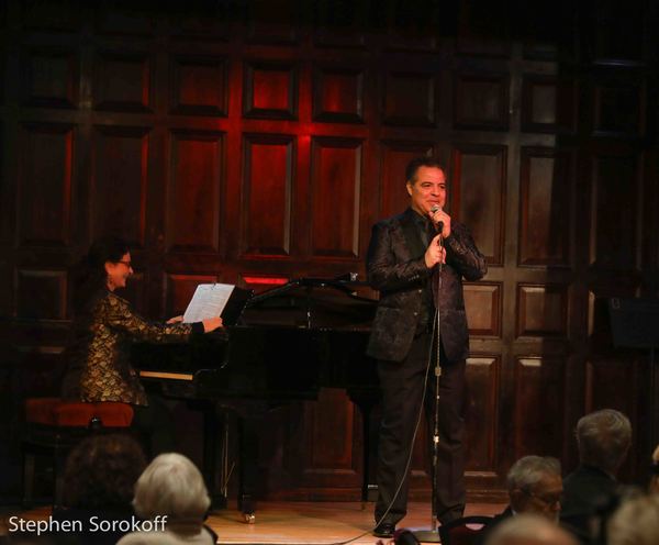 Photo Coverage: Dutch Treat Club Hosts New York Times Columnist Gail Collins & Vocalist Richard Malavet Image