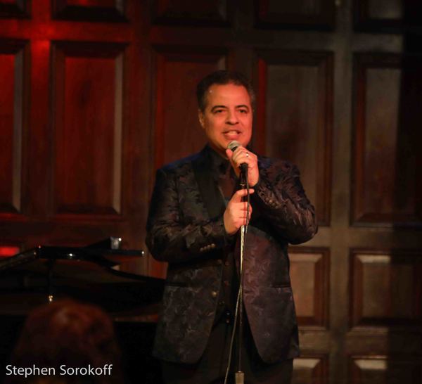 Photo Coverage: Dutch Treat Club Hosts New York Times Columnist Gail Collins & Vocalist Richard Malavet Image