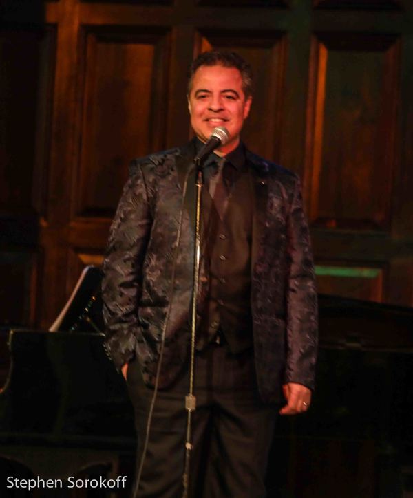 Photo Coverage: Dutch Treat Club Hosts New York Times Columnist Gail Collins & Vocalist Richard Malavet Image