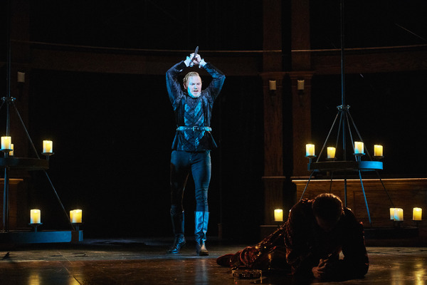 Photo Flash: Hanna Theatre Playhouse Square presents HAMLET Image