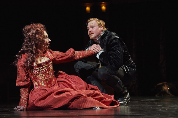 Photo Flash: Hanna Theatre Playhouse Square presents HAMLET Image