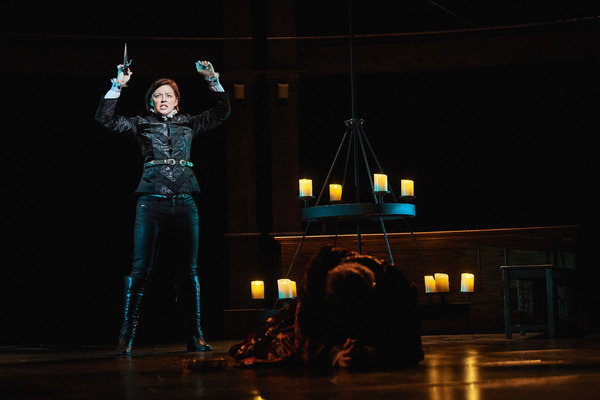 Photo Flash: Hanna Theatre Playhouse Square presents HAMLET Image