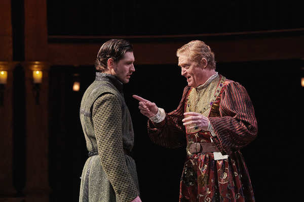Photo Flash: Hanna Theatre Playhouse Square presents HAMLET Image