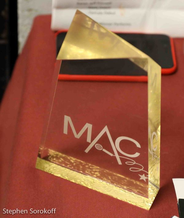 Photo Coverage: Sandra Bernhard Presents MAC'S Lifetime Achievement Award To Michele Lee 