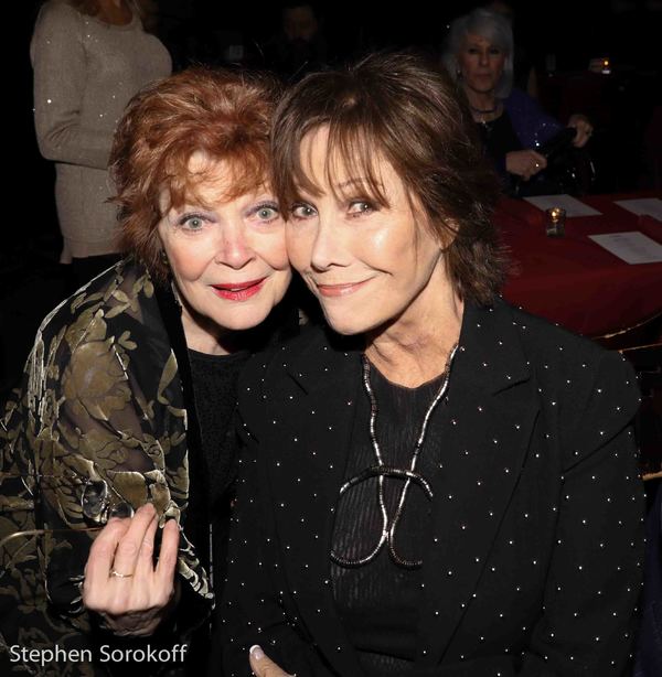 Photo Coverage: Sandra Bernhard Presents MAC'S Lifetime Achievement Award To Michele Lee Image