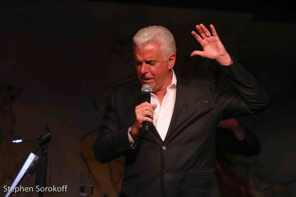 Photo Coverage: John O'Hurley Plays Cafe Carlyle 