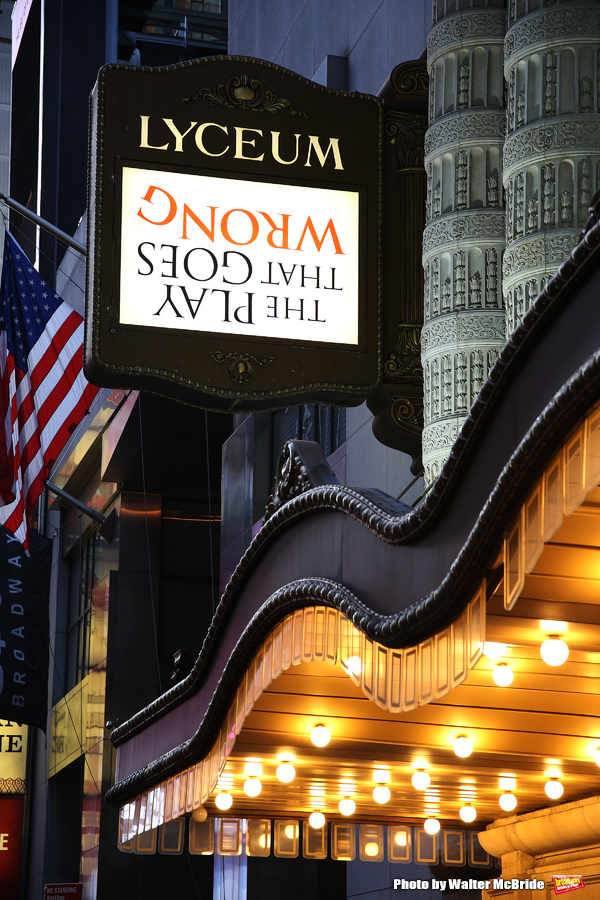 Photo Coverage: THE PLAY THAT GOES WRONG Takes Mishap-Free Opening Night Bows! Image