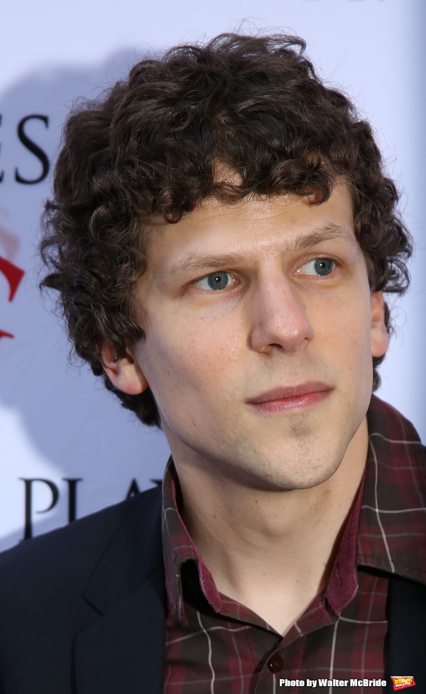 Photo Coverage: On the Opening Night Red Carpet for THE PLAY THAT GOES WRONG! Image