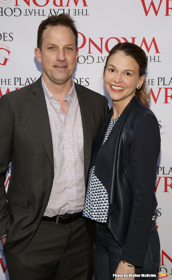 Photo Coverage: On the Opening Night Red Carpet for THE PLAY THAT GOES WRONG! Image