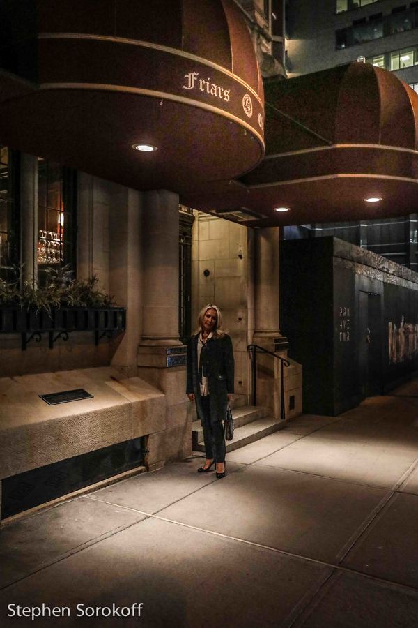 Photo Coverage: Dick Cavett Talking About Talk Shows At The Friars Club Image