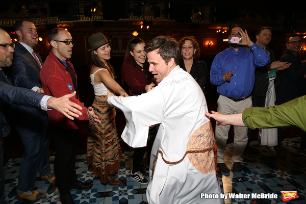 Manoel Felciano with Phillipa Soo and cast Photo