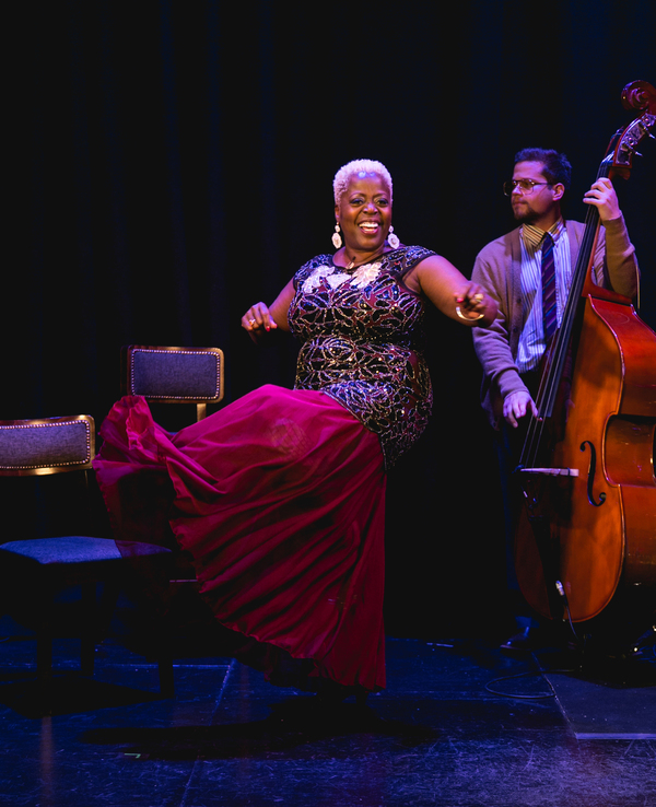 Photo Flash: First Look - Lillias White Takes on London in THIS JOINT IS JUMPIN' 