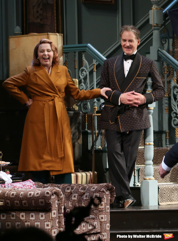 Photo Coverage: Kevin Kline and the Cast of PRESENT LAUGHTER Take Opening Night Bows! Image