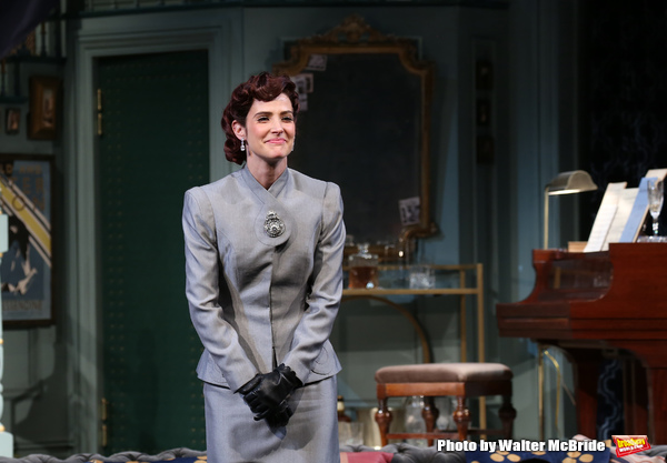 Photo Coverage: Kevin Kline and the Cast of PRESENT LAUGHTER Take Opening Night Bows! Image