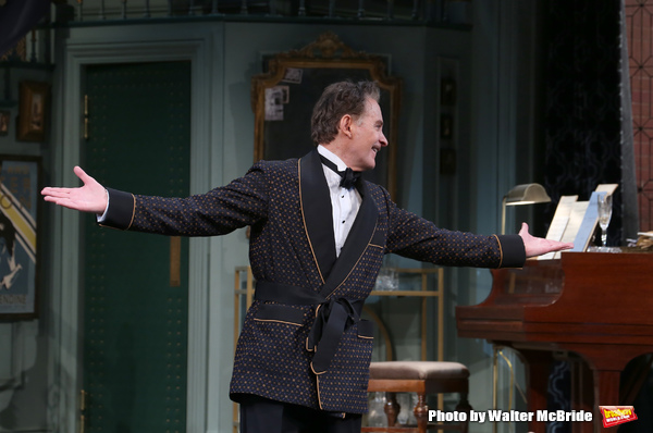 Photo Coverage: Kevin Kline and the Cast of PRESENT LAUGHTER Take Opening Night Bows! Image