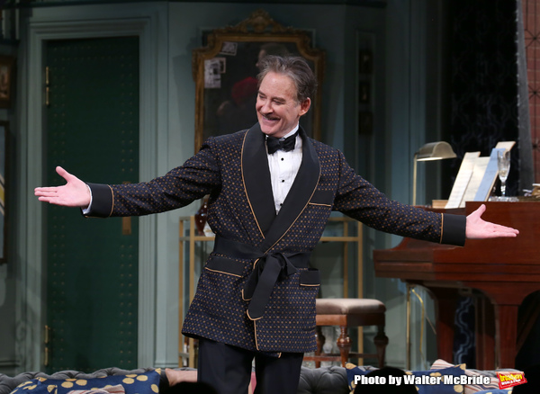 Photo Coverage: Kevin Kline and the Cast of PRESENT LAUGHTER Take Opening Night Bows! Image
